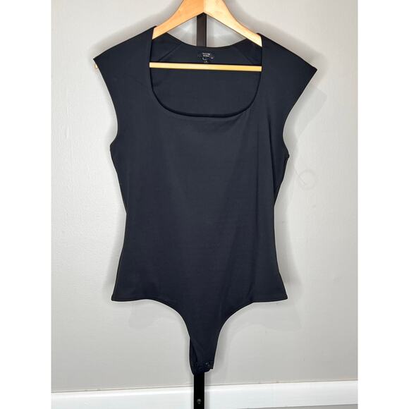 Express BodyContour High Compression Scoop Neck Cap Sleeve Bodysuit Black L NWOT - Picture 2 of 6